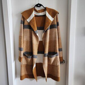 Cozy Striped Cardigan with Pockets and Oversized Collar